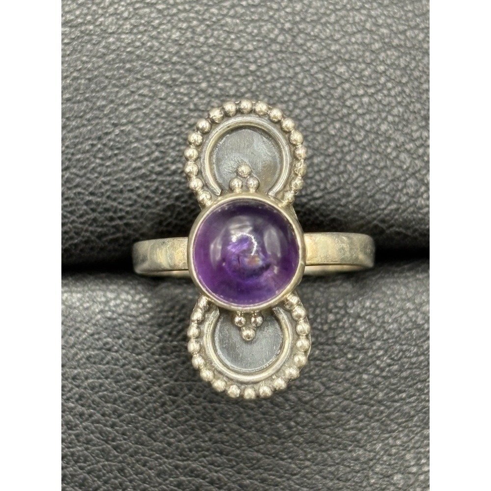 New Condition Sterling Silver Genuine Cab Amethyst Ring Size 7 H19